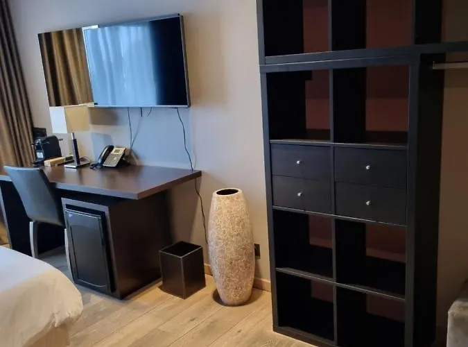 Skol L'original Szálloda Strassen