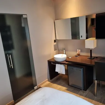 Skol L'original Hotel 3*