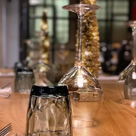 Skol L'original מלון