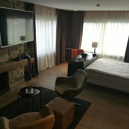 Skol L'original Hotel 3*