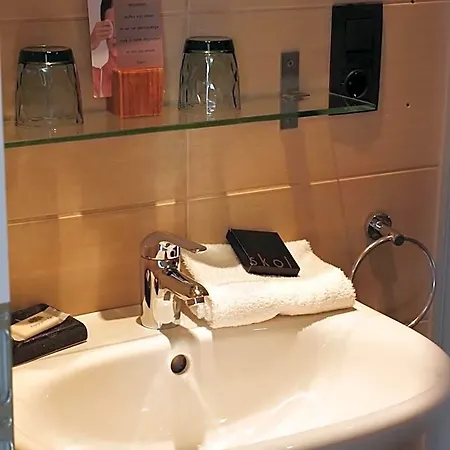 Skol L'original Hotel 3*