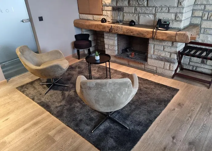 Skol L'original מלון