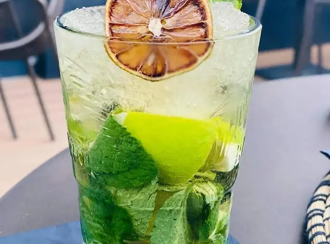 Skol L'original מלון שטראסן