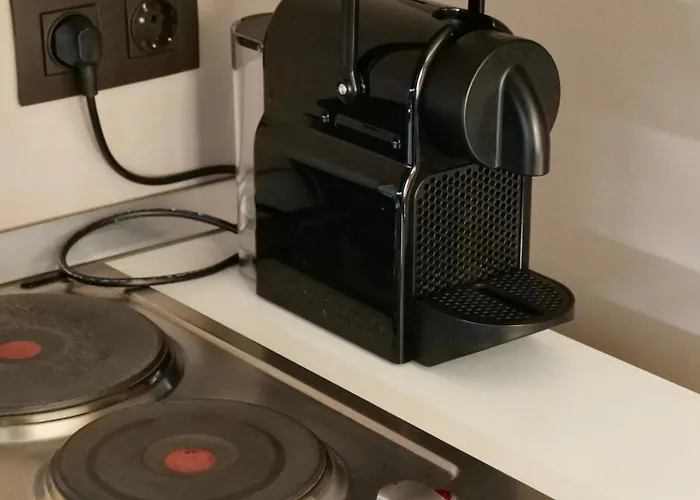 Skol L'original מלון